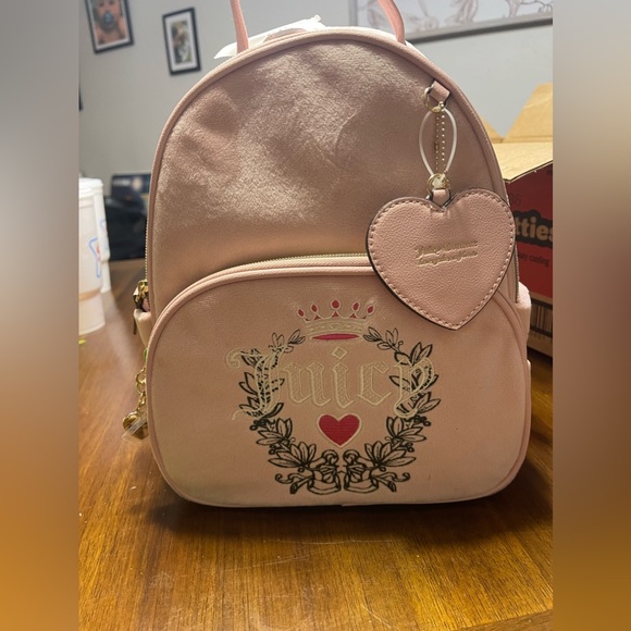 NWT viral pink diamond velour JC Backpack - Picture 2 of 4